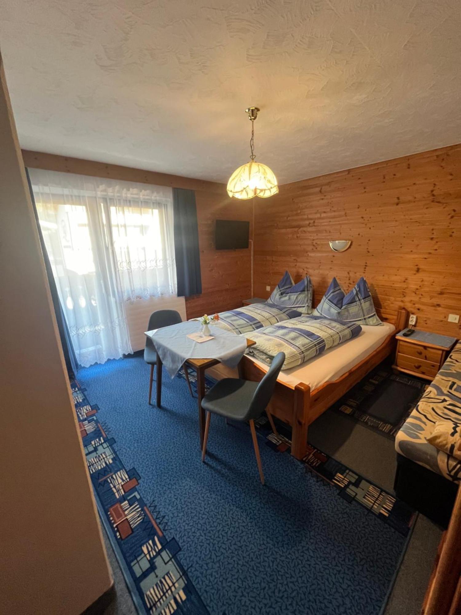 Pension Haus Georg เวสเทนดอร์ฟ ภายนอก รูปภาพ
